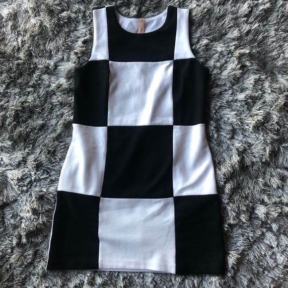 Bailey 44 Dresses & Skirts - Black & White checkerboard 60’s mod shift dress
